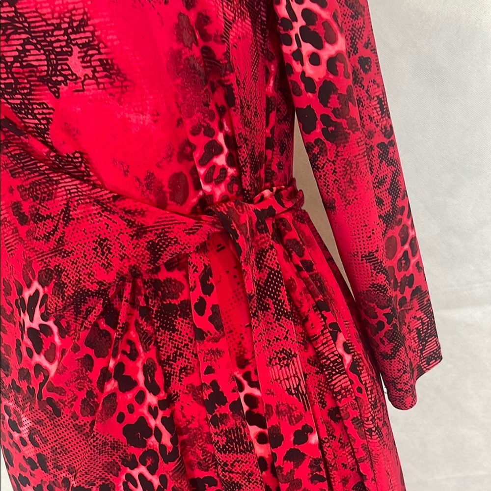 NWT , Red Long Sleeve Ruched Sheath Dress - Picture 6 of 9